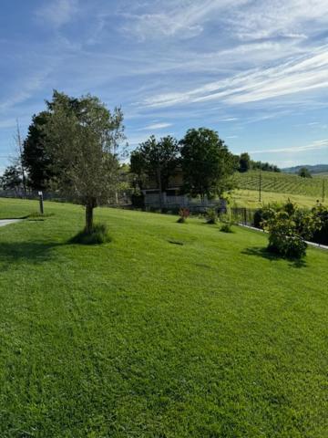 Ermitage La Suite-Hermitage Al Tramonto-Hermitage Tra Le Vigne Cioccaro Di Penango Exterior photo